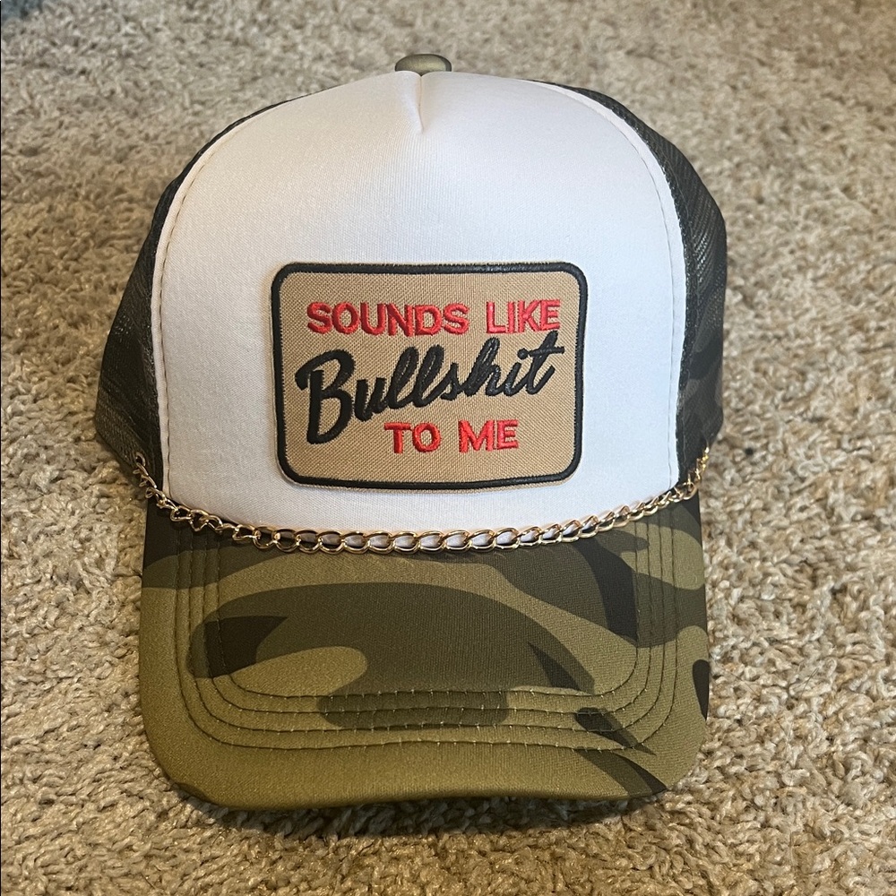 Trucker hat